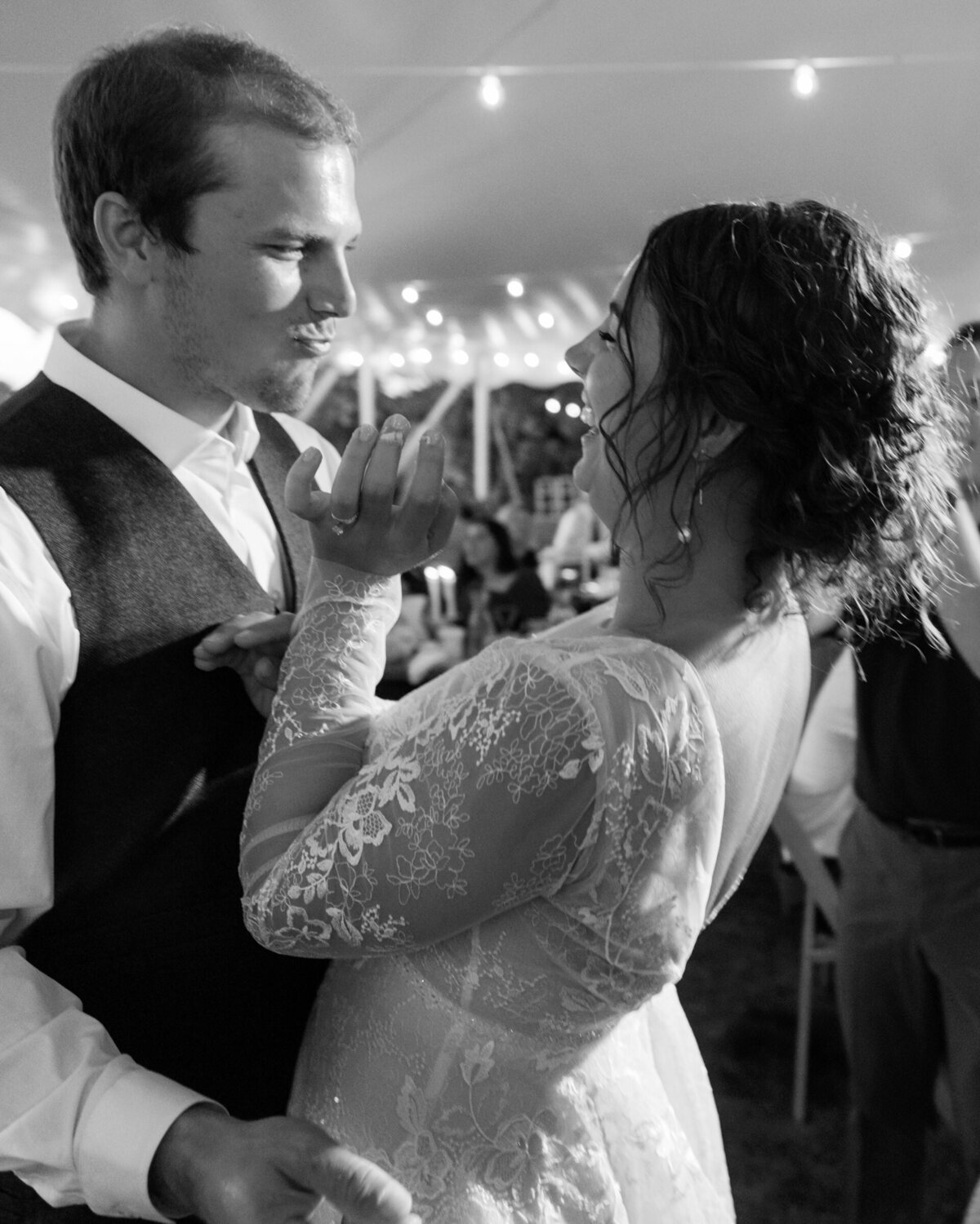 6.M Maddie + Caleb Fall Wedding in the Backyard Orange City Iowa | The Coe Collective-1-1