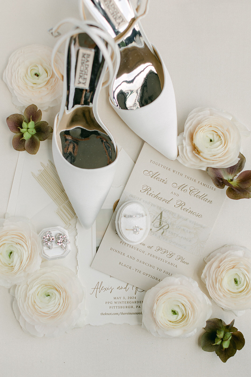 Meg Lee is a luxury Pittsburgh wedding photographer specializing in timeless, editorial, and heartfelt wedding photography for modern couples.