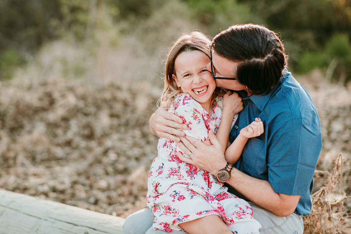 Carlsbad Family Photographer-Daddy Daughter giggles77