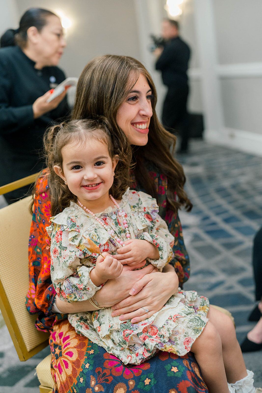 Eliana-Melmed-Photography-Chicago-LosAngeles-Jewish-WeddingPhotography-KabbalatPanim-00024