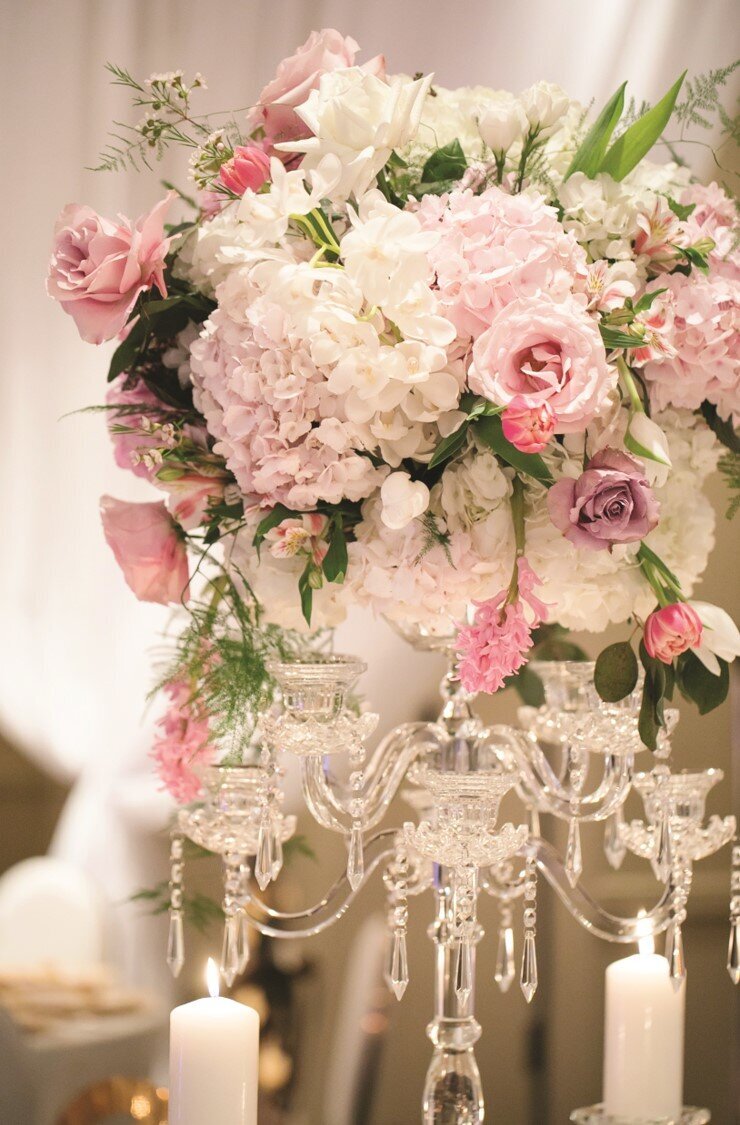 blush-gold-wedding-reception-florals-candelabra