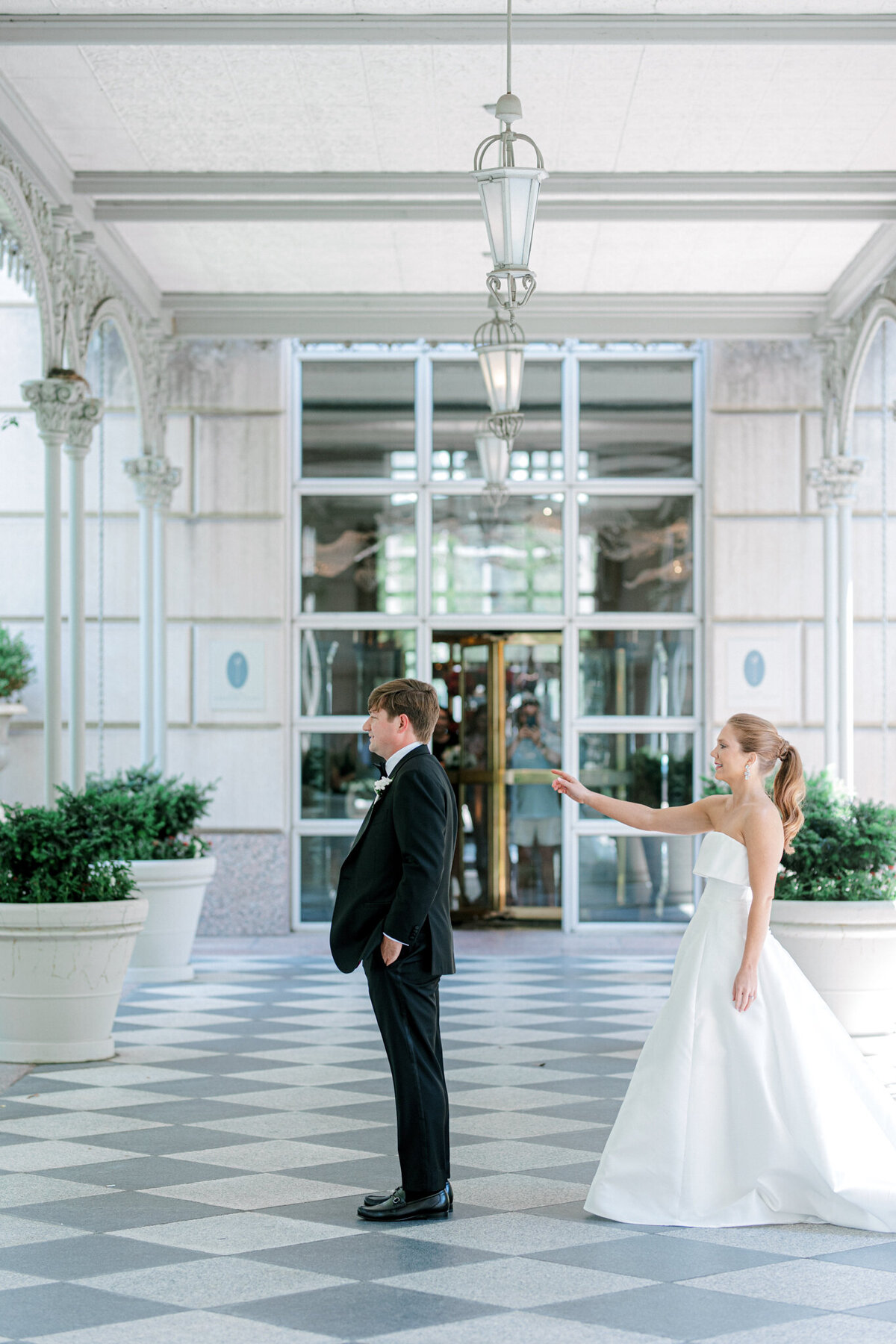 Hannah & Jason's Wedding at Hotel Crescent Court Club Perkins Chapel | Dallas Wedding Photographer | Sami Kathryn Photography-56