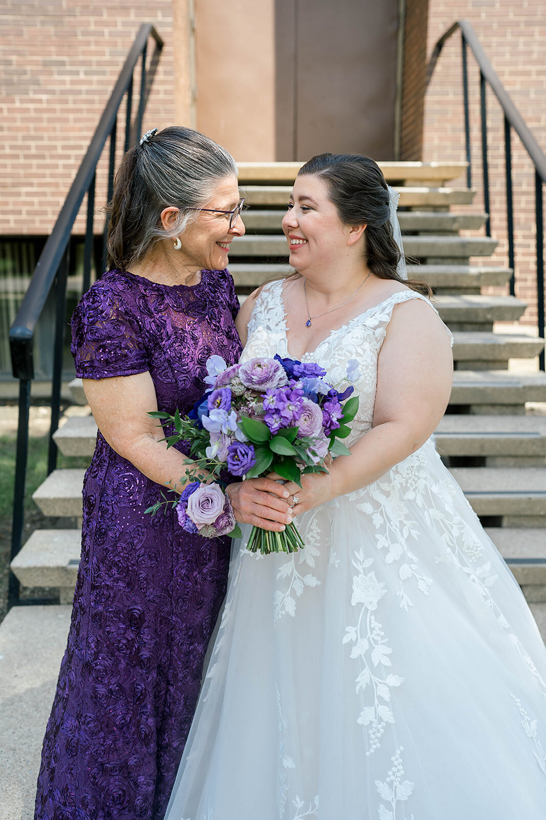 Eliana-Melmed-Photography-Chicago-LosAngeles-Jewish-WeddingPhotography-ElianaSklar-FamilyFormals-00031