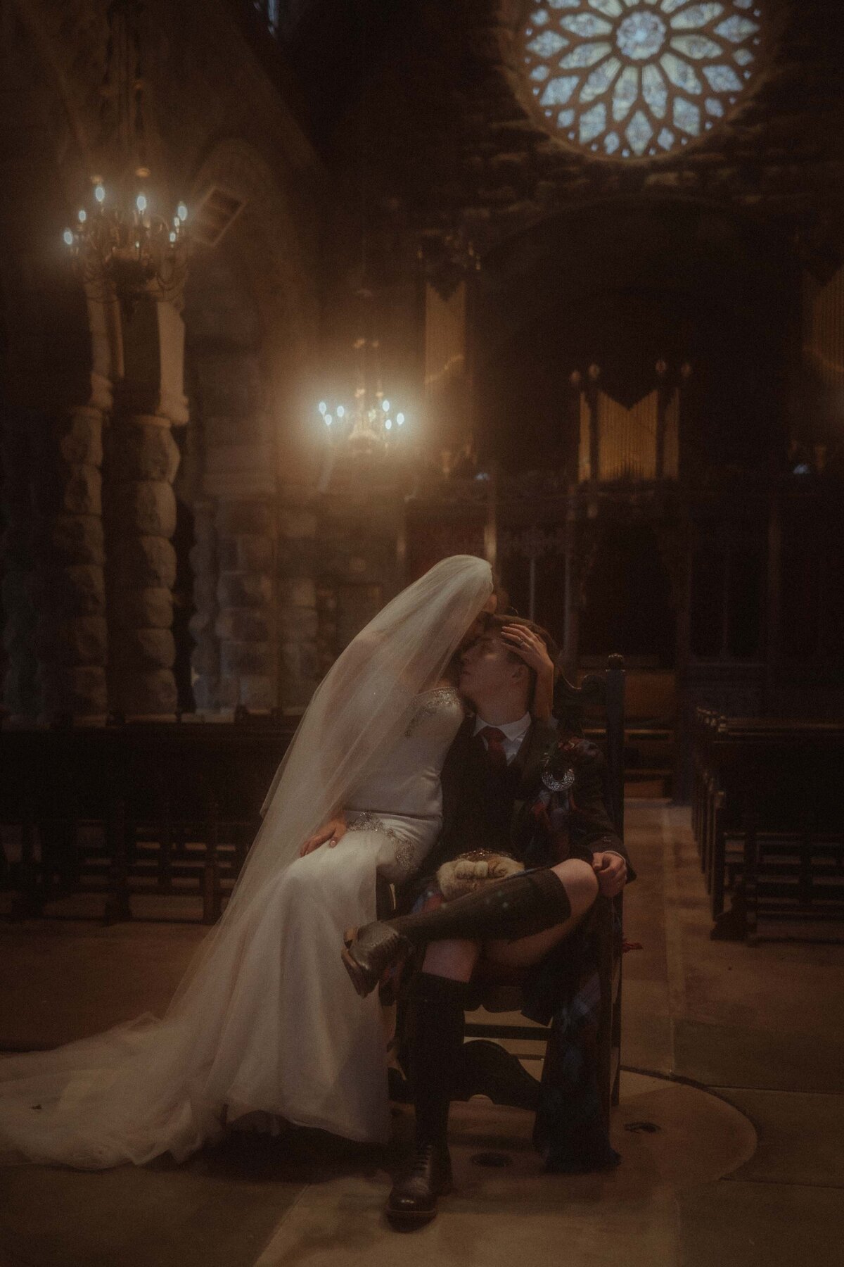 WeddingPhotography-TheSwiechs-StConansAndArdanaiseigScotland-172