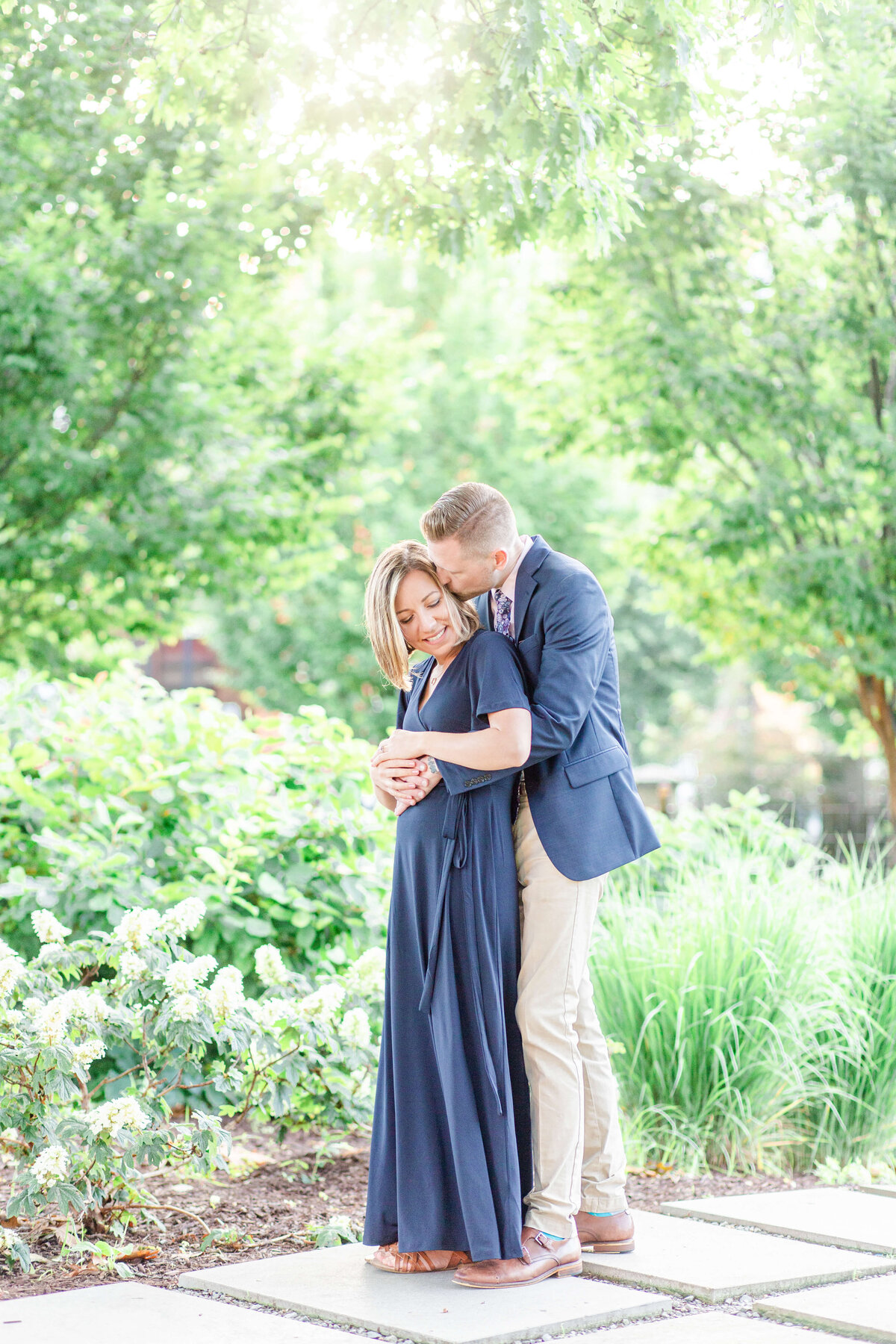 Engagement-photos-in-Kentucky-Bethany-Lane-Photography-1
