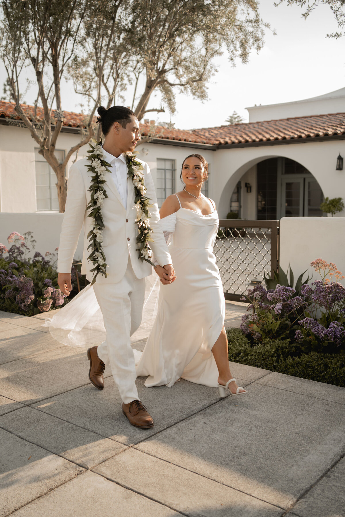 Jordan-and-kyle-southern-california-wedding-planner-the-pretty-palm-leaf-event-36