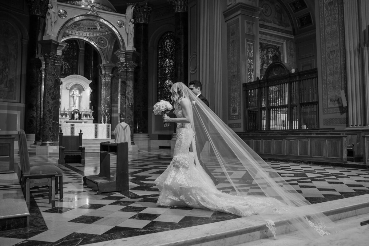 philadelphia-cathedral-basilica-cescaphe-wedding-65