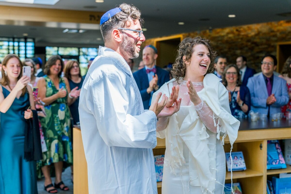 Eliana-Melmed-Photography-Chicago-LosAngeles-Jewish-WeddingPhotography-ShulaNoah-Tisch-00253