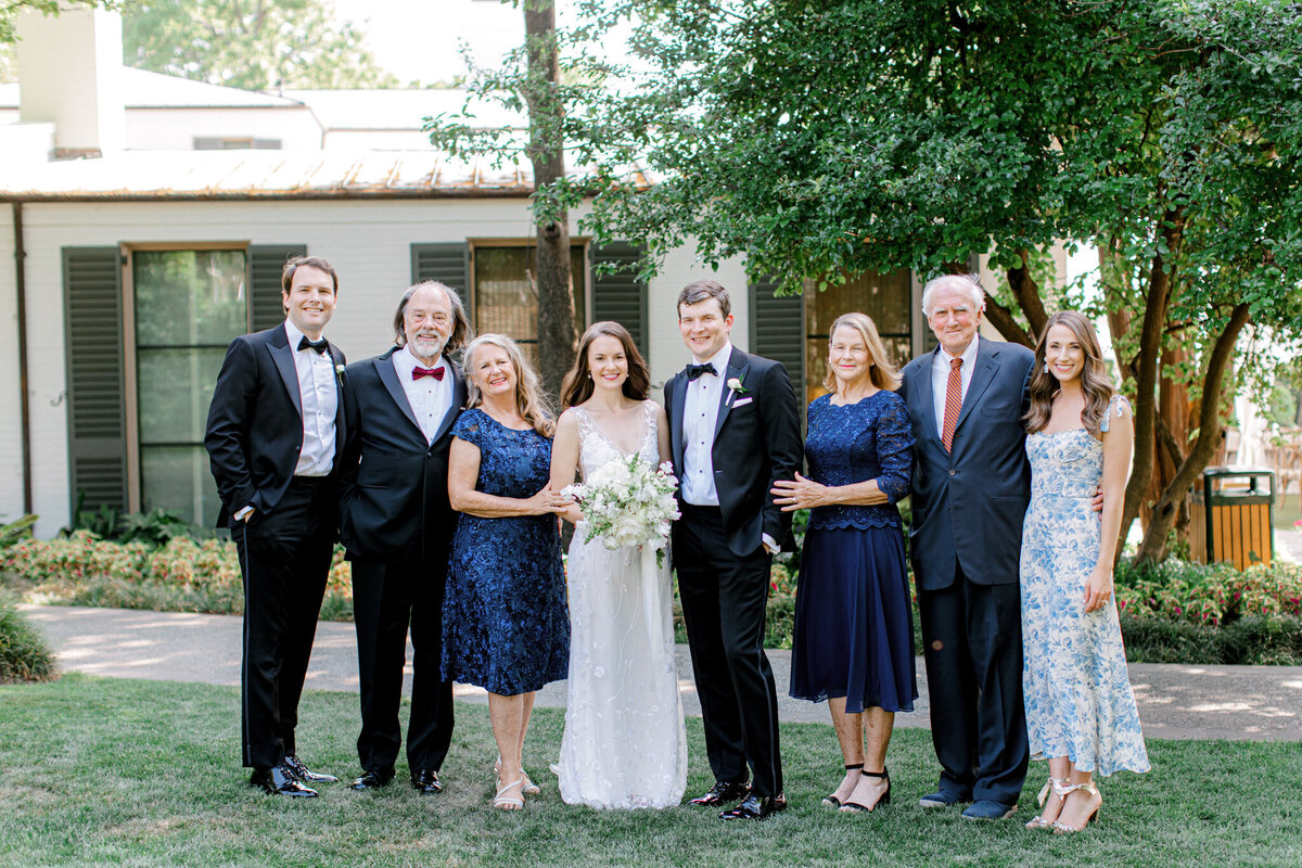 Gena & Matt's Wedding at the Dallas Arboretum | Dallas Wedding Photographer | Sami Kathryn Photography-124