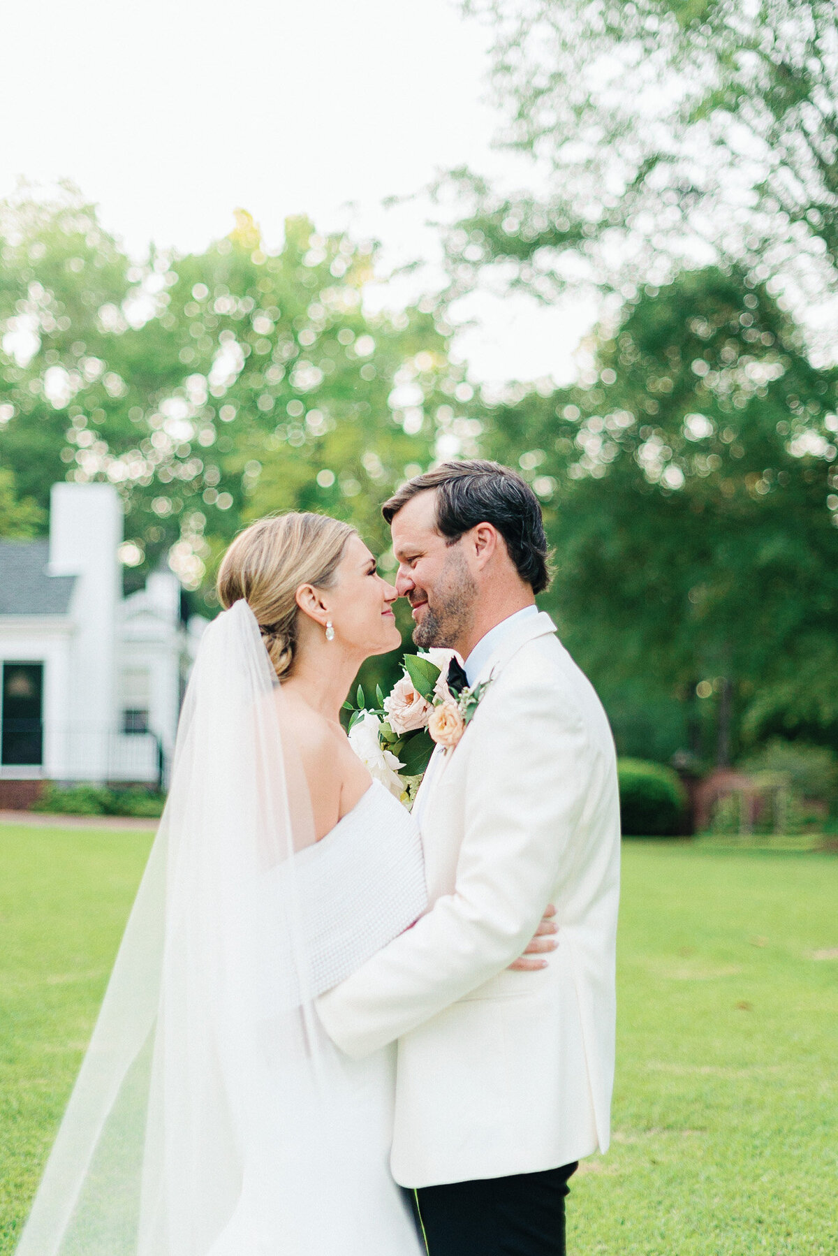 Birmingham Alabama Wedding Photographers - Eric and Jamie - Associate Emma-55