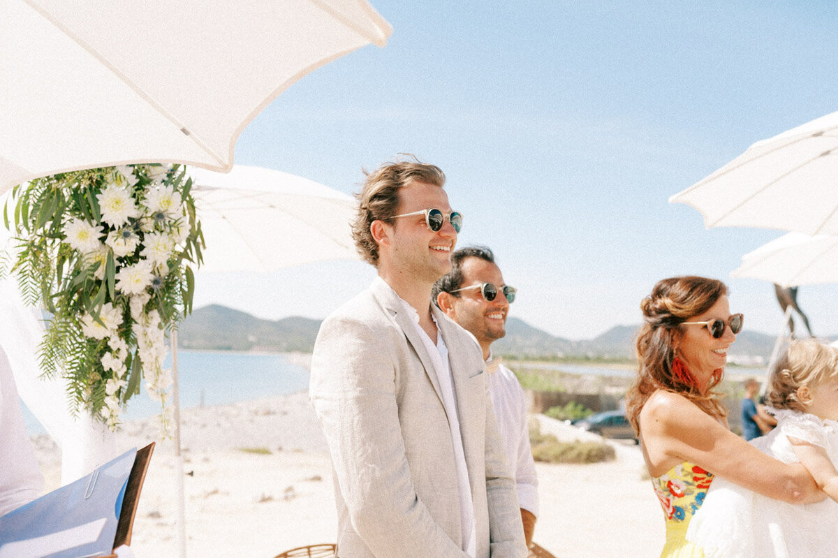 Wedding Experimental Beach - Ibiza - Youri Claessens-12