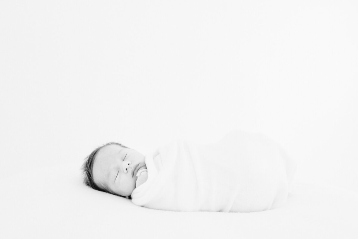 Jesse-Newborn-14