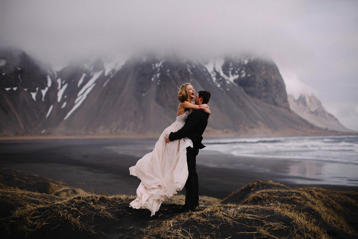Liz+Osban+Photography+Iceland+Elopement+Elope+Wedding+Dress+Vestrahorn+Mountain+Stokksnes+Hofn+Black+Sand+Beach+Destination+Adventure+Authentic+Love+Colorado+Wyoming+Engagement+3