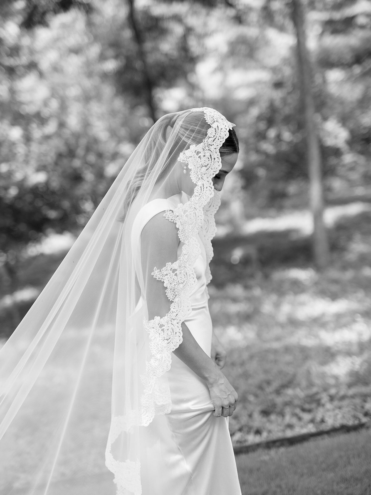 NicoleChase-Wedding-featherandtwine-306-FineArt-Film-Texas-WeddingPhotographer-RuétPhoto-