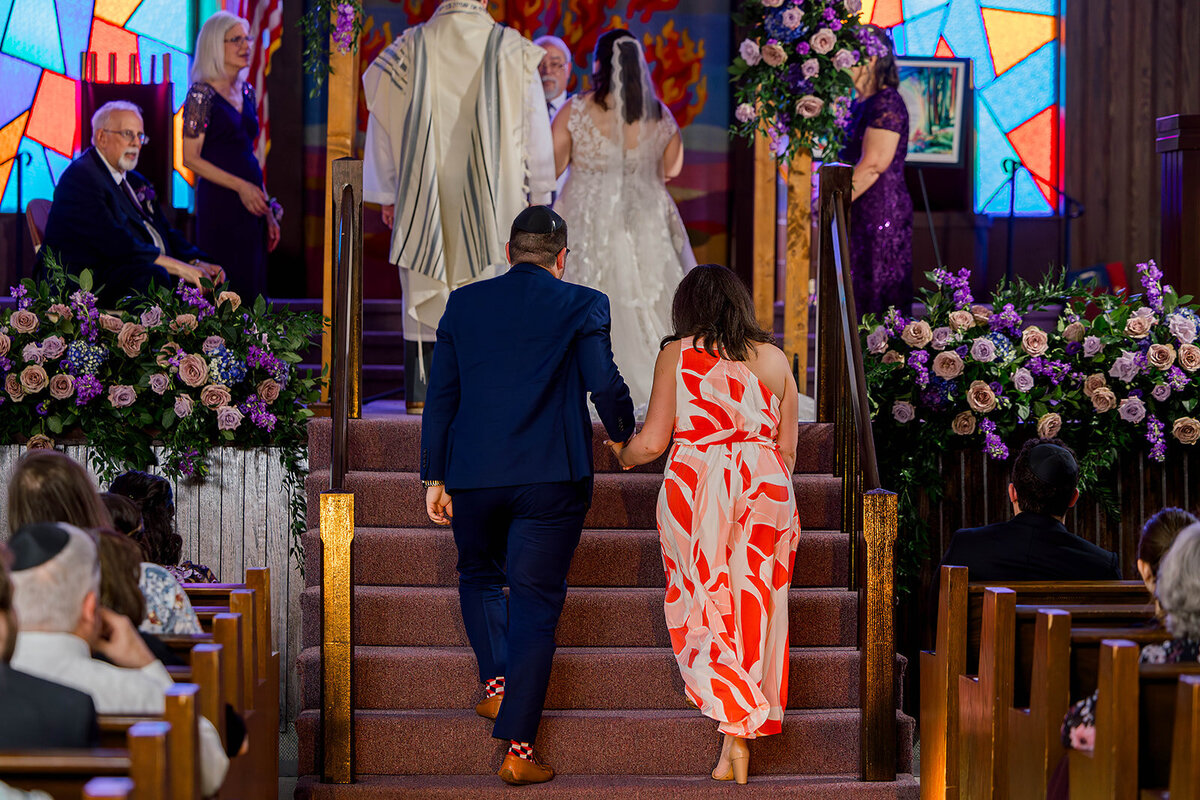 Eliana-Melmed-Photography-Chicago-LosAngeles-Jewish-WeddingPhotography-ElianaSklar-Chuppah-00166