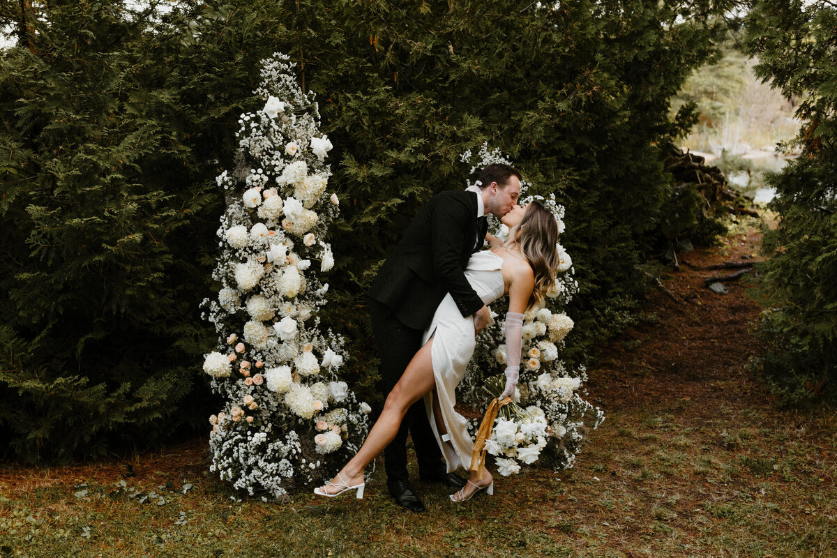 Forest-Luxe-Elopement-in-Chicago-2