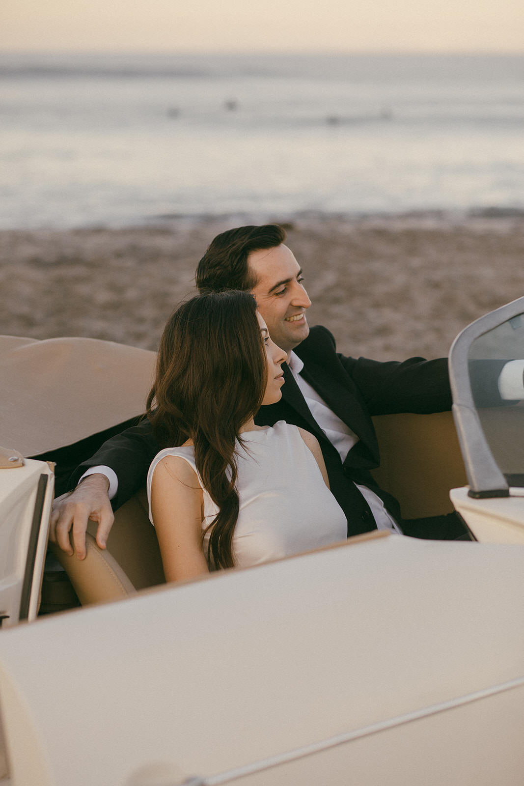 Beach engagement with vintage car Emma Lauren Photos Southern California Wedding Photographer -13