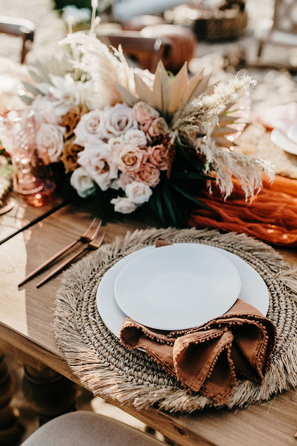 beach-weddings-in-delaware-reception-table-setting