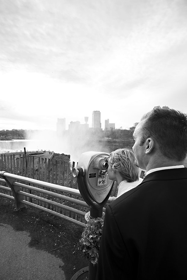 Empire West Photo is a professional wedding photographer in Niagara Falls  NY