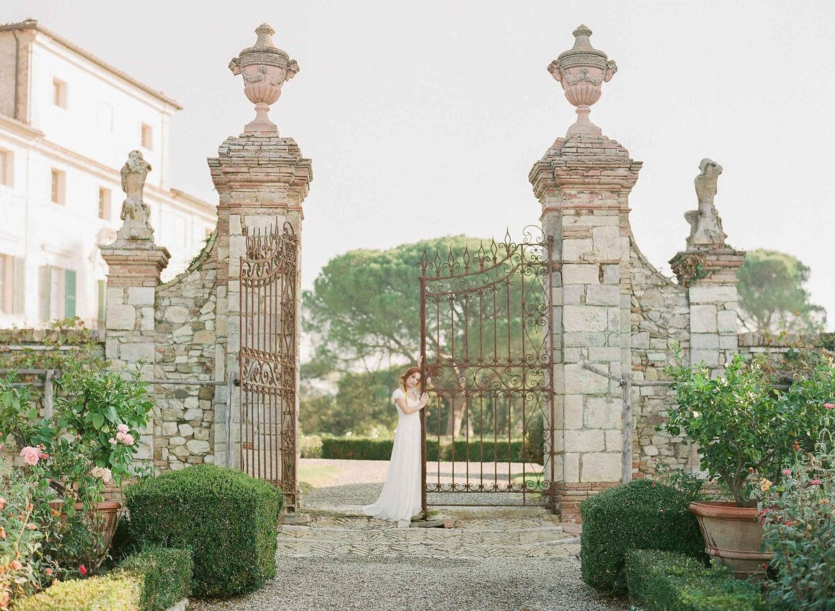Colorful-Destination-Wedding-Italy-Inspiration-20