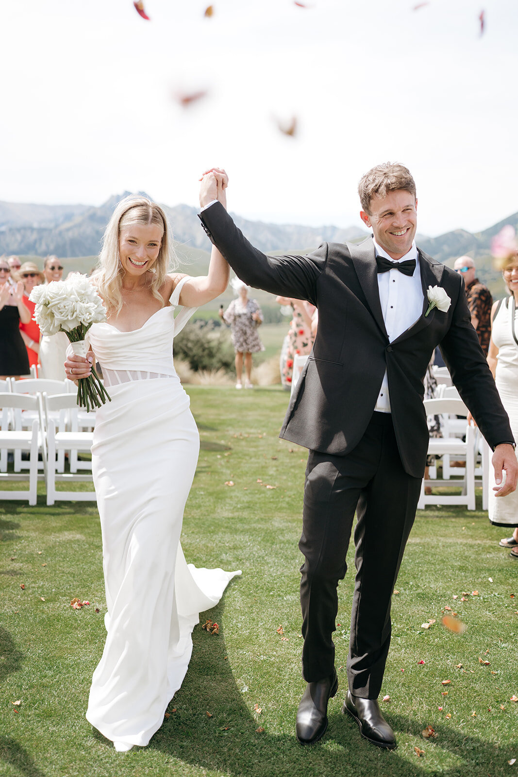 Melissa Clark Photography - Queenstown Wedding Photographer - Brenna & Taylor - Lookoutlodge Wedding-248