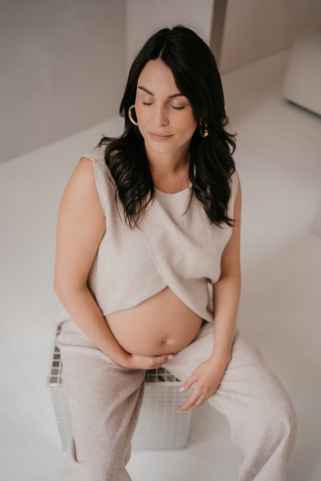 Leukfotografie-zwangerschapsfotografie-studio-the-loft-Attelier oost-puur-ongedwongen.jpg-27