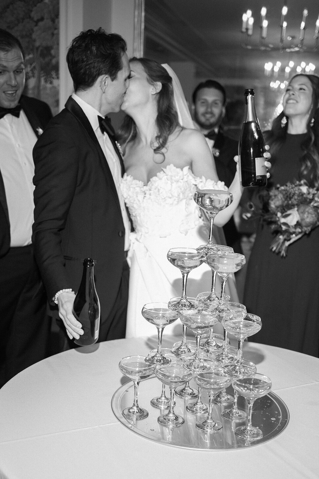 celebration-champagne-tower-colony-club