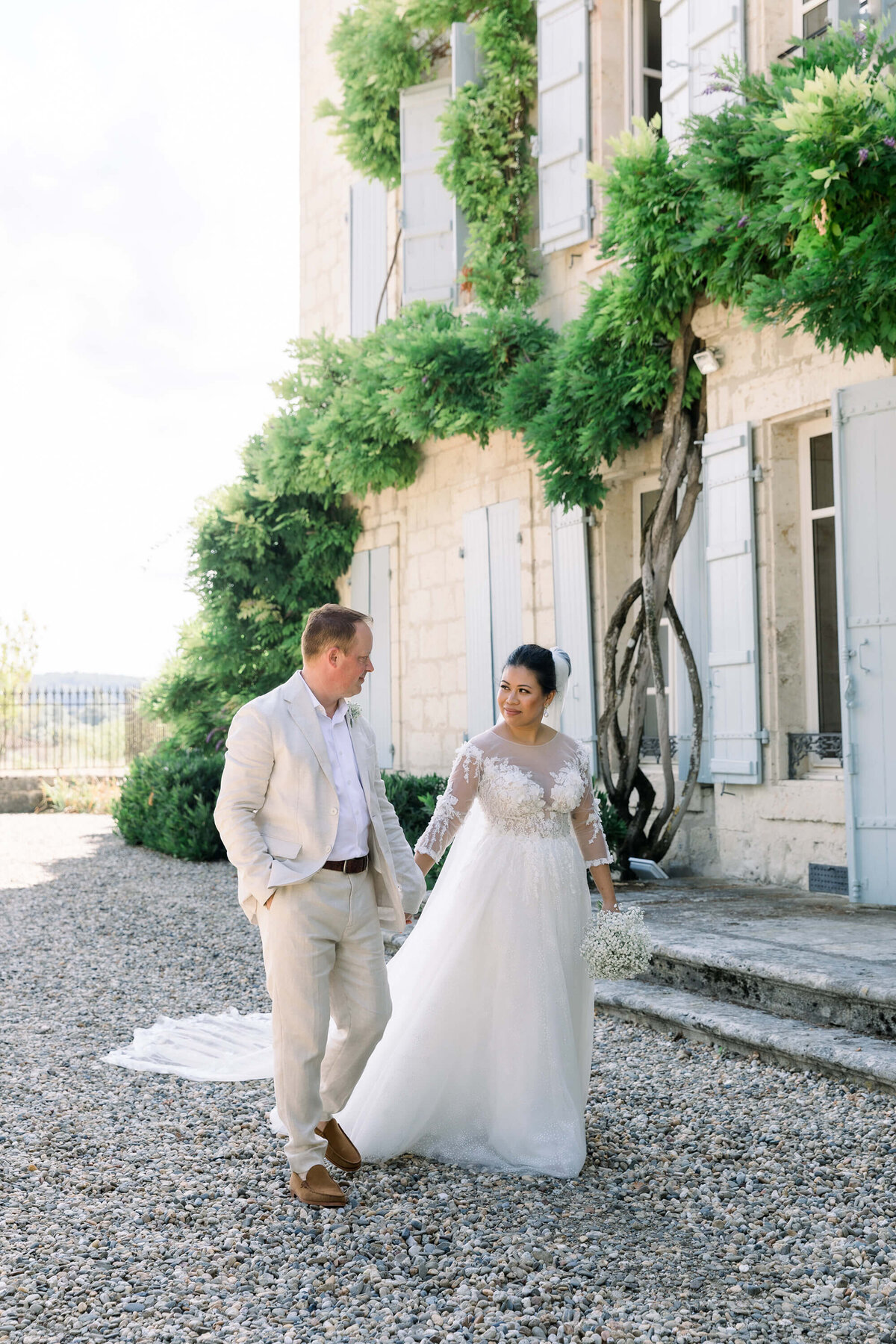 Victoria Engelen Flowers - A White Wedding in a French Chateau - JoannaandMattWedding_DariaLormanPhotography-585