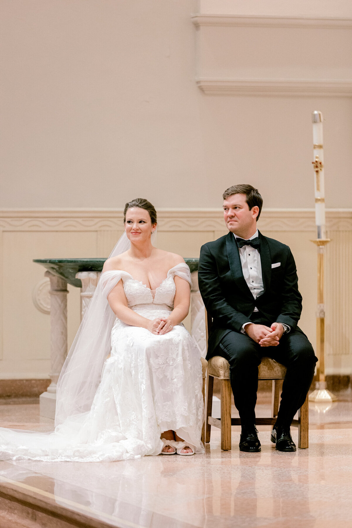 Allie & John Wedding at Royal Oaks Country Club Christ the King Church | Dallas Wedding Photographer | Sami Kathryn Photography-53