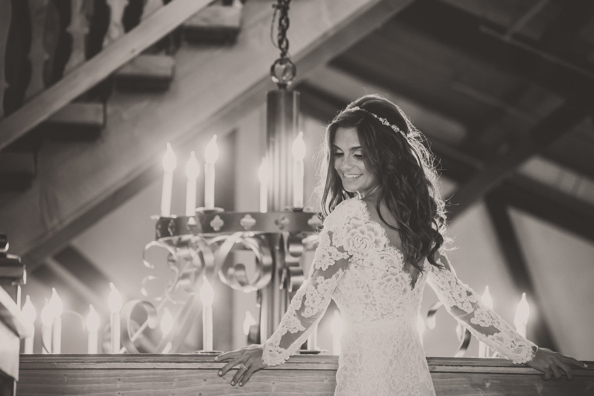 Bridal Portrait - Anne Barge Dress - Raphael Vineyards - Imagine Studios Photography - Wedding Photographer