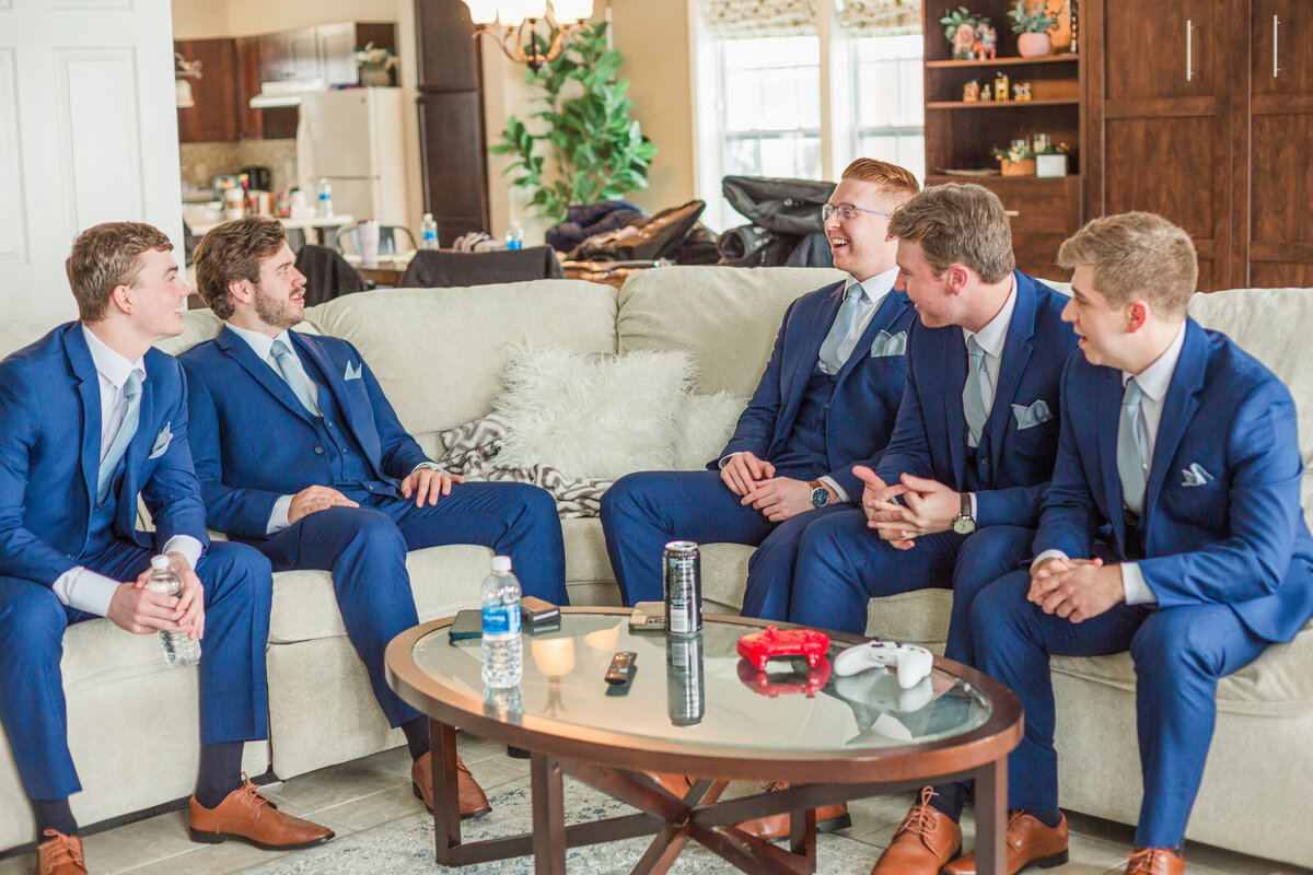 LillieMaePhoto-Lindsey&JoshWedding-GettingReady-8284