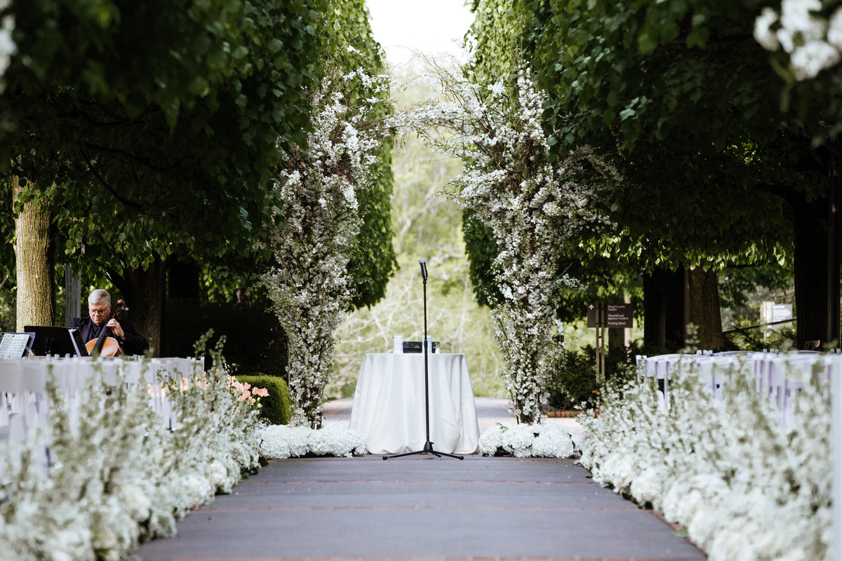 Chicago Botanic Gardens All White Wedding_6