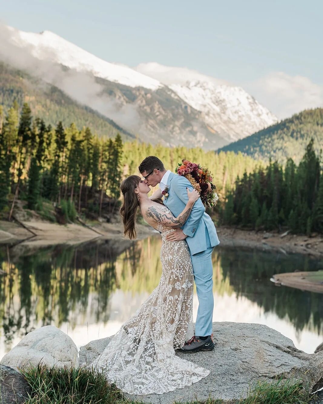 Say your vows in an intimate and meaningful wedding ceremony amidst the breathtaking beauty of the Rocky Mountains, and let Sam Immer Photography capture your love and connection.