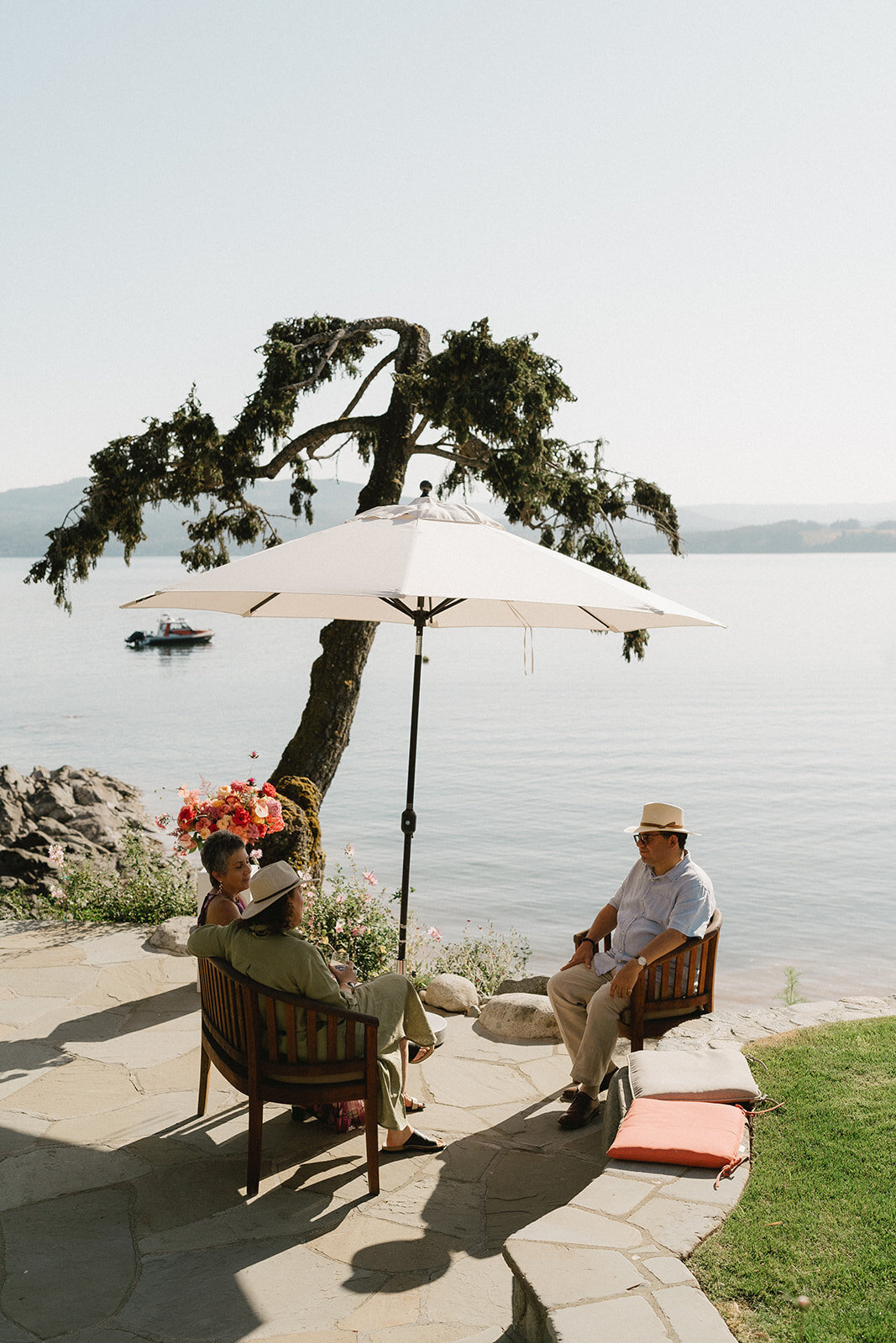 Victoria-BC-Backyard-Wedding-37