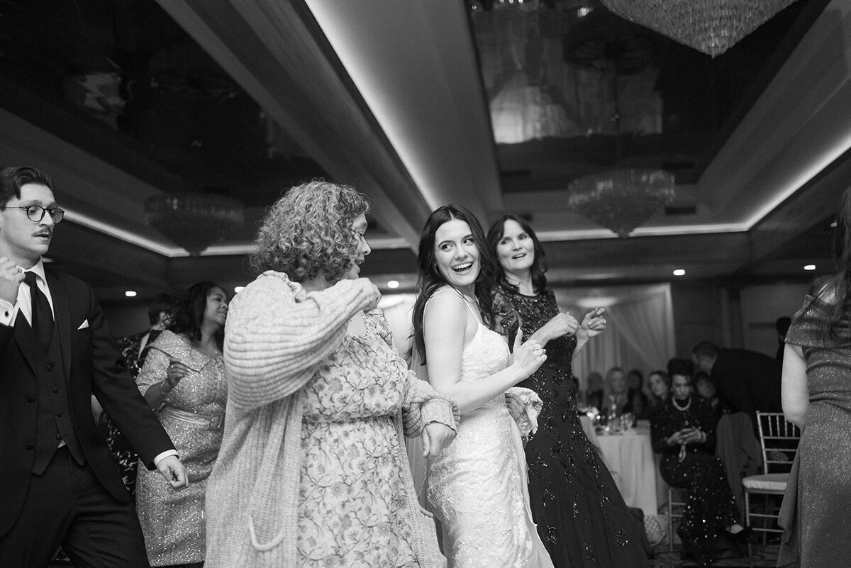 mid-michigan-editorial-wedding-photos-44