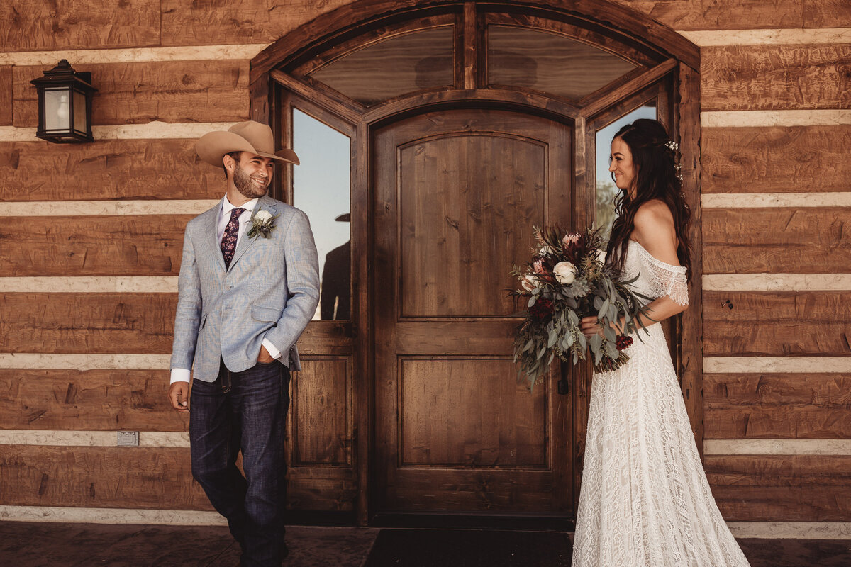 rustic-ranch-wedding-Native-Roaming-Photography-32