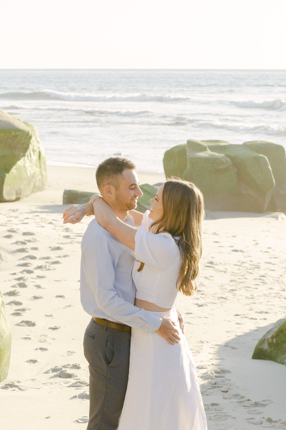 PERRUCCIPHOTO_WINDNSEA_BEACH_ENGAGEMENT_14