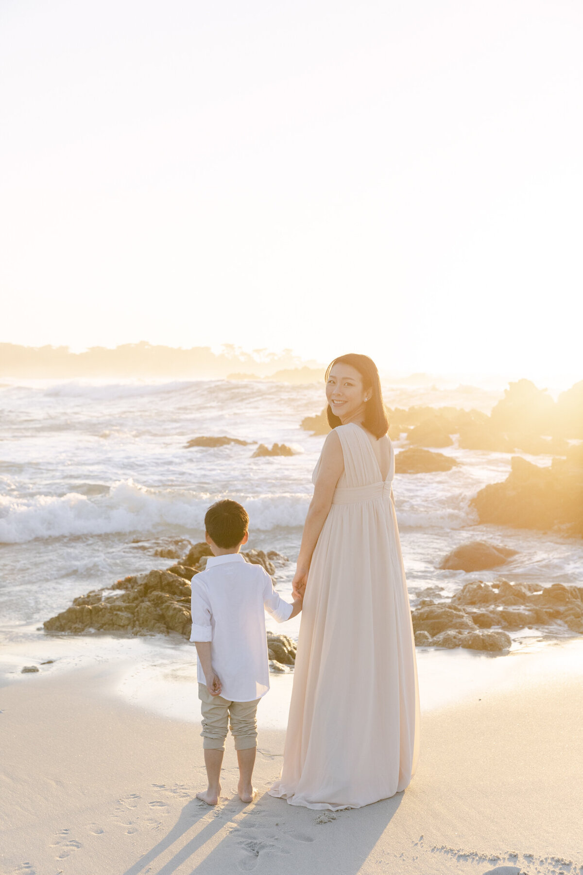 PERRUCCIPHOTO_PEBBLE_BEACH_FAMILY_MATERNITY_SESSION_54