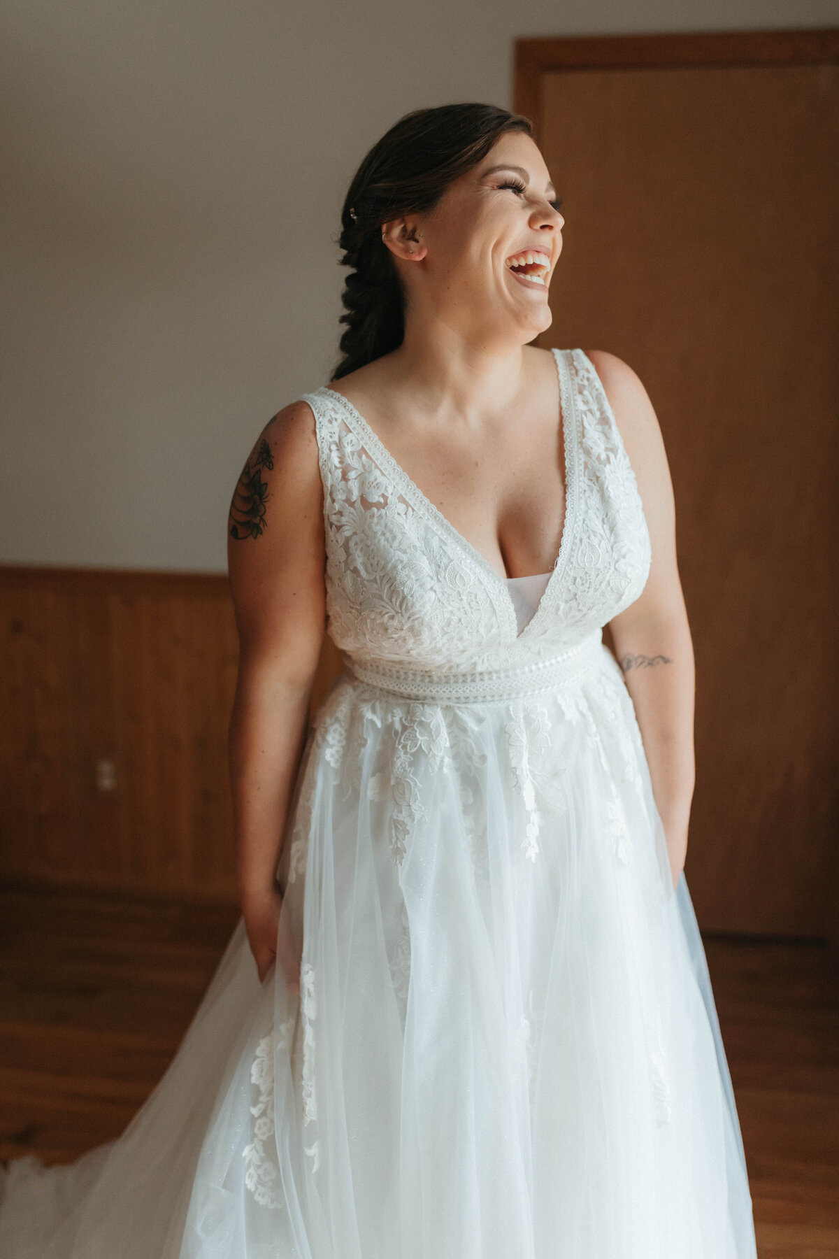 michigan-wedding-photographer-lamkes-jackson-michigan-brittanybradleystudio-21