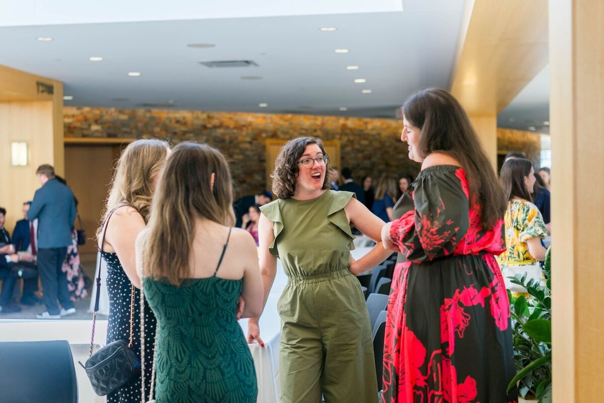 Eliana-Melmed-Photography-Chicago-LosAngeles-Jewish-WeddingPhotography-ShulaNoah-Ketubah-00085