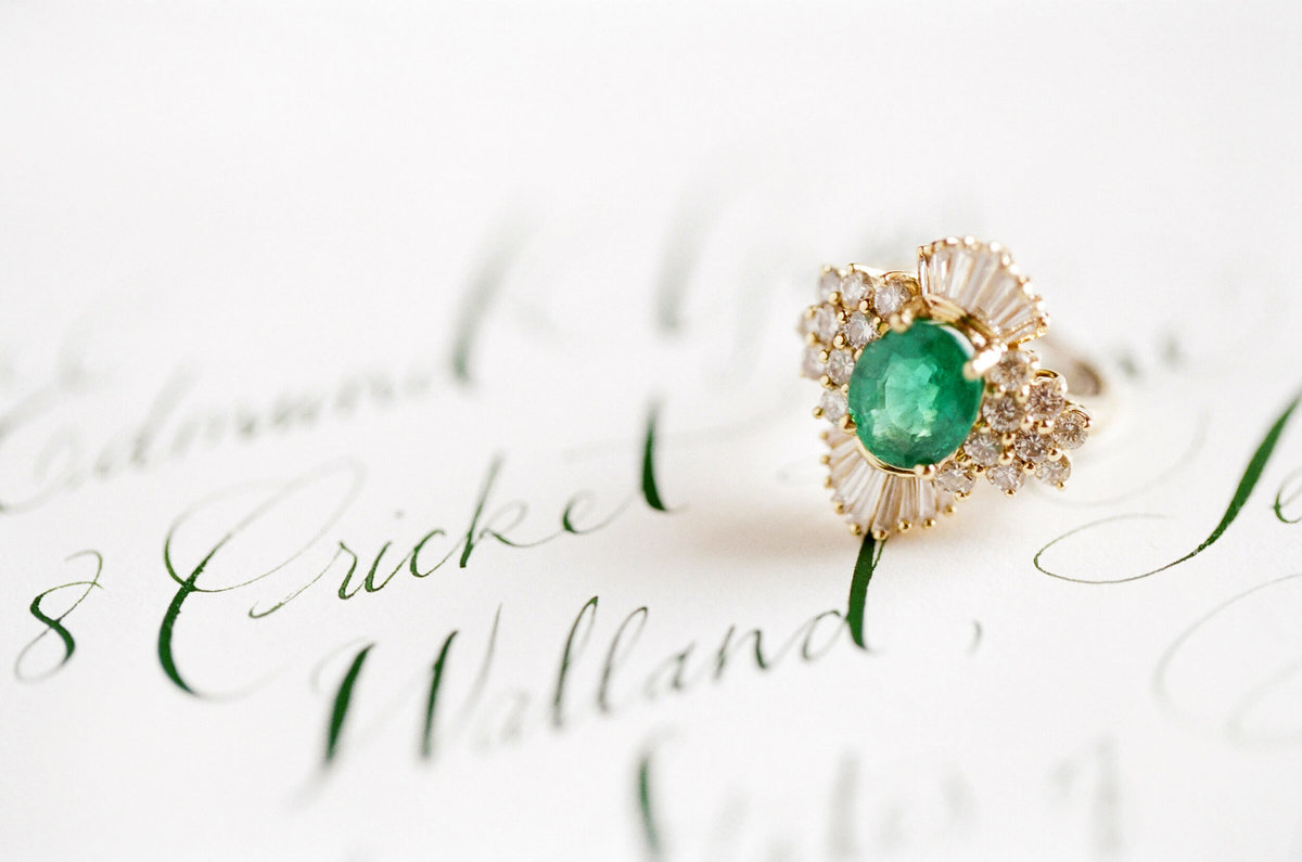 31-KTMerry-weddings-emerald-wedding-ring-Ireland