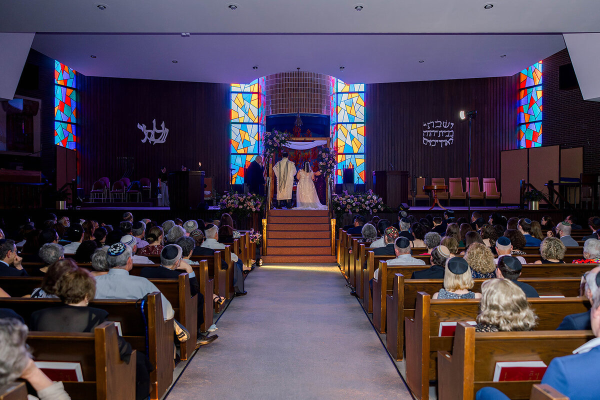 Eliana-Melmed-Photography-Chicago-LosAngeles-Jewish-WeddingPhotography-ElianaSklar-Chuppah-00142