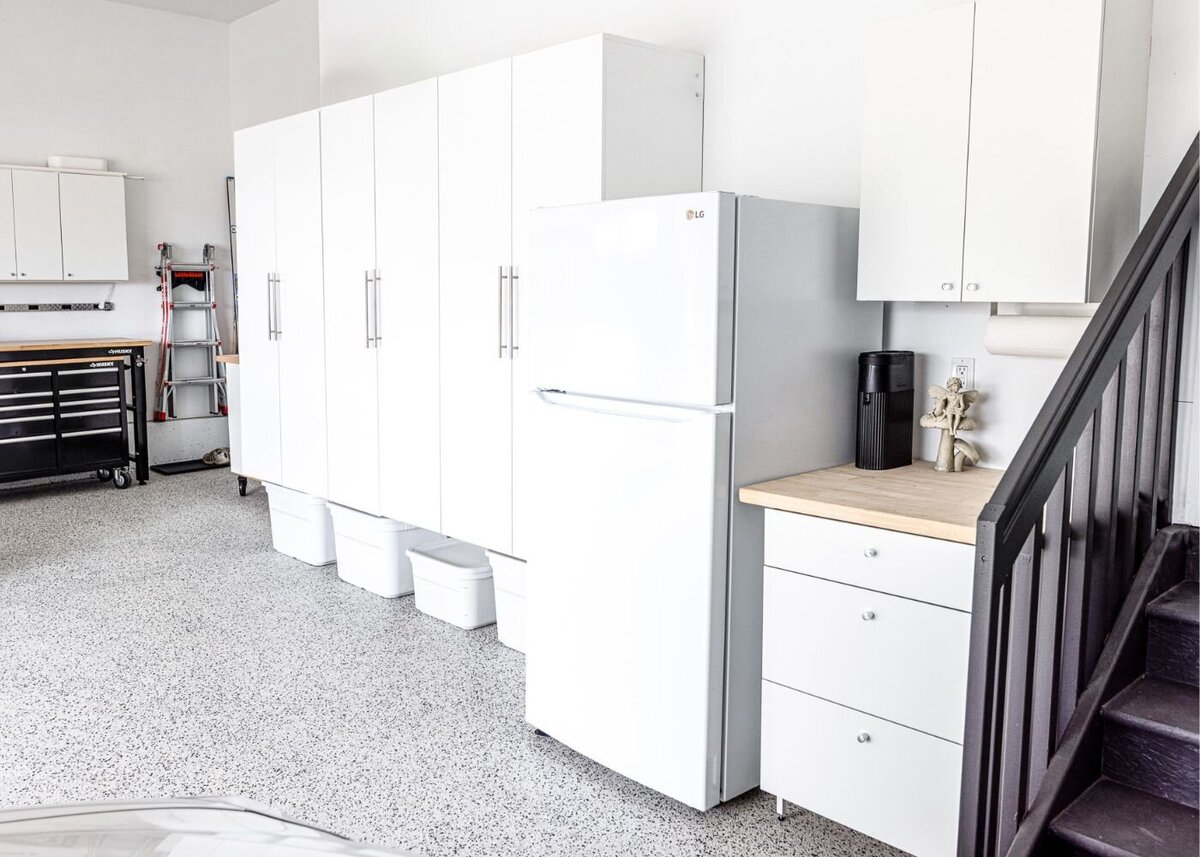 organized-garage-cabinets-brilliantista