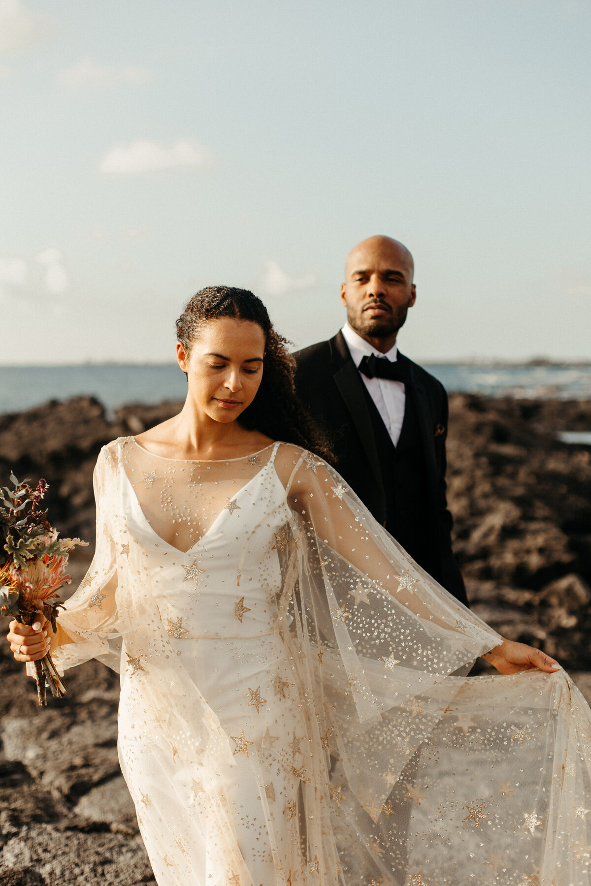 hawaii-black-sand-beach-elopement-cara-marie-photography-co-20