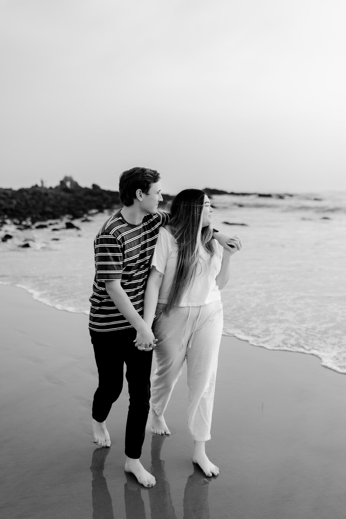 Beach Engagement Pictures 10