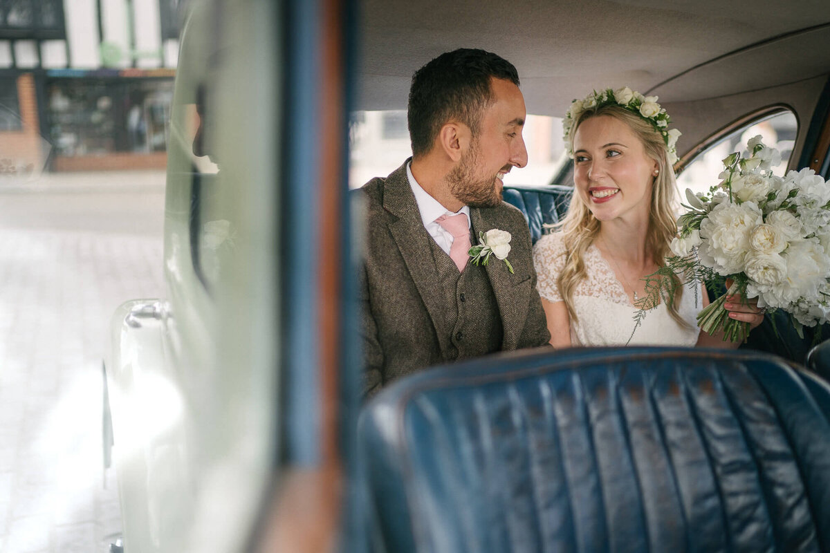 relaxed and natural london wedding photographer-39