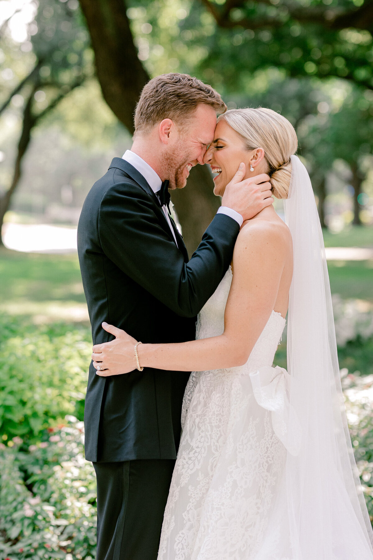 Katelyn & Kyle's Wedding at the Adolphus Hotel | Dallas Wedding Photographer | Sami Kathryn Photography-210