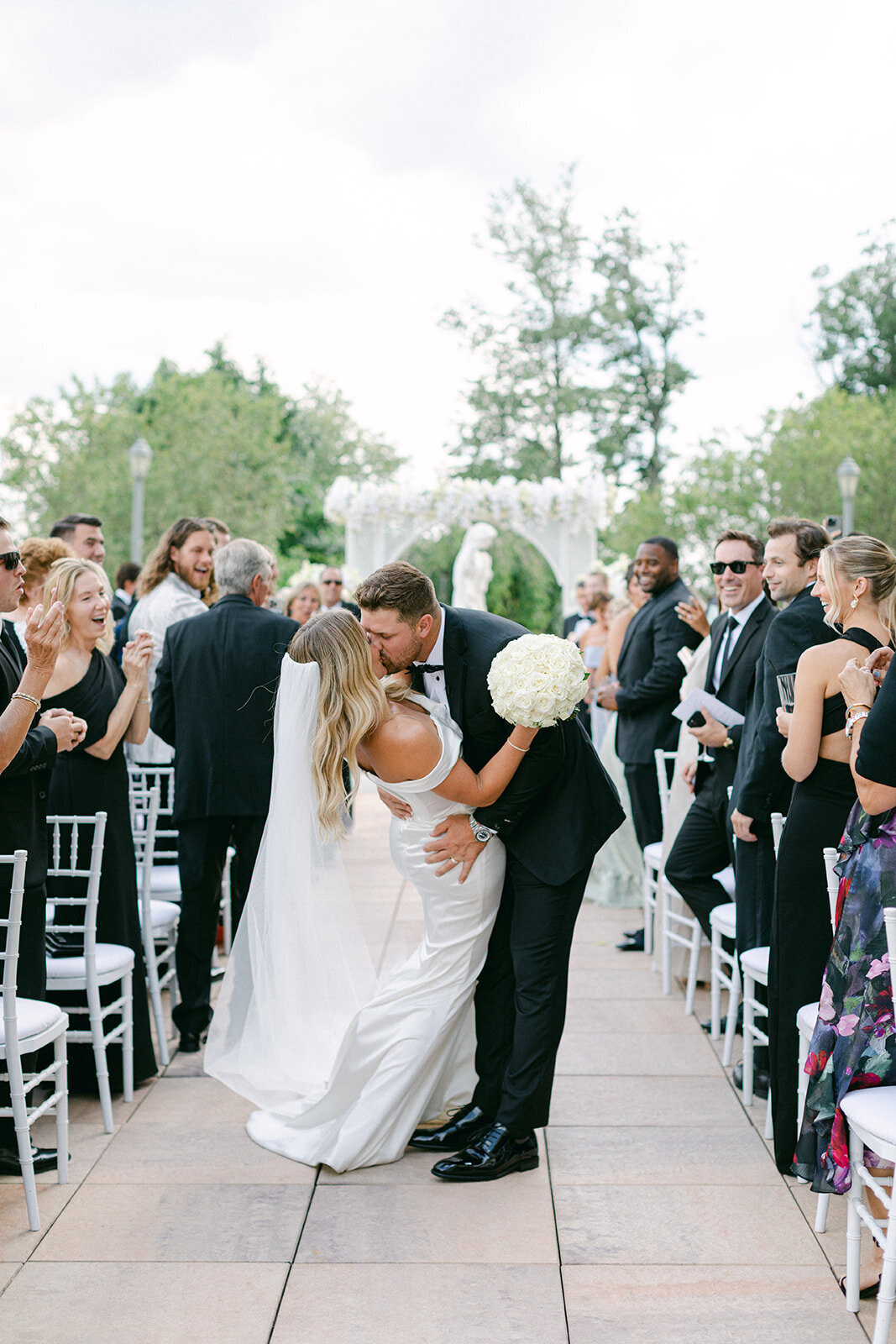 Chic outdoor wedding ceremony at Nemacolin resort in Pennsylvania