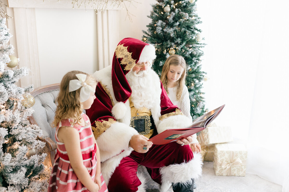 AllieBlaylockPhotographySanta24resized