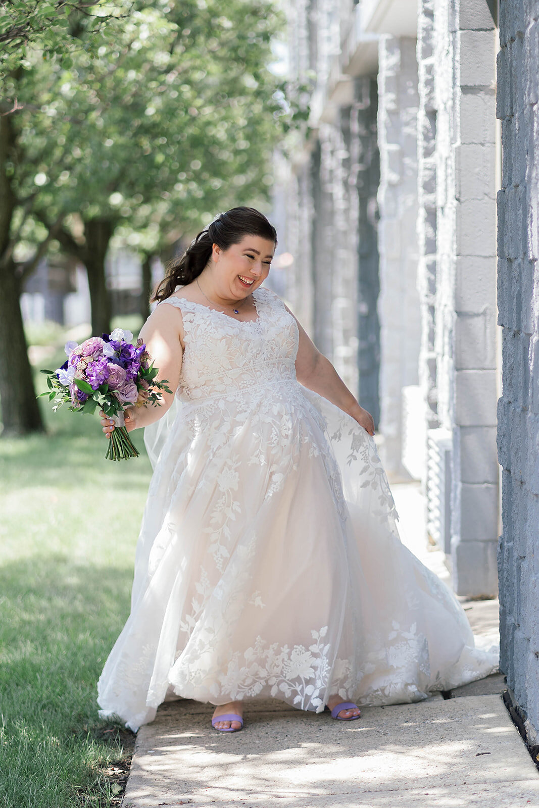Eliana-Melmed-Photography-Chicago-LosAngeles-Jewish-WeddingPhotography-ElianaSklar-FirstLook-00012